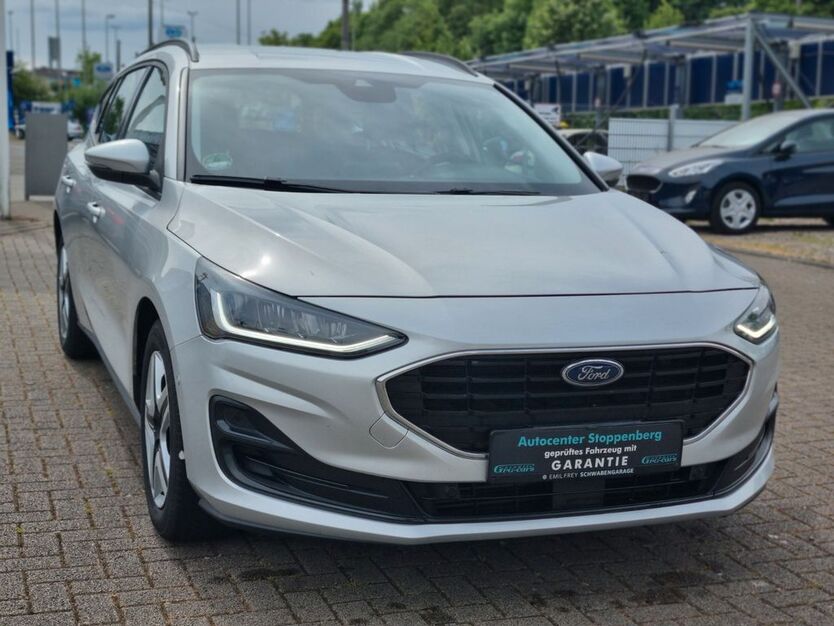 Ford Focus 37.700 km 15.990 € Essen 45141