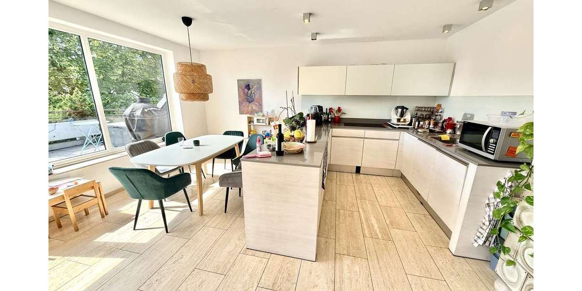 Etagenwohnung Düsseldorf Grafenberg - 5 Zimmer, 124 m&sup2;, 2.170&euro; | Angebot:26901076