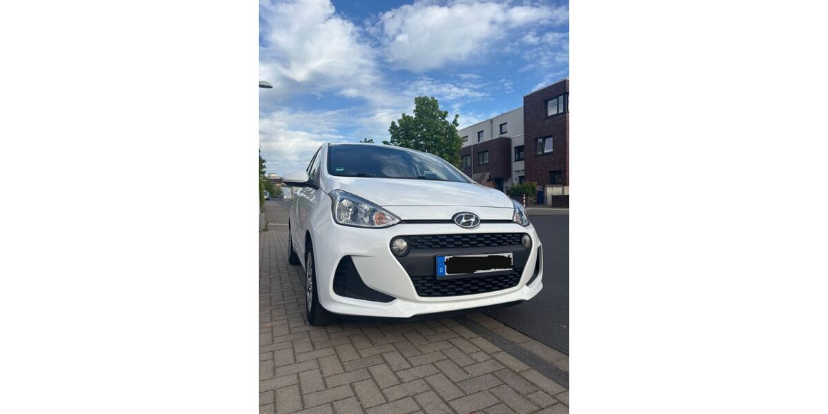 Hyundai i10 99.800 km 6.000 &euro; Leverkusen 51373