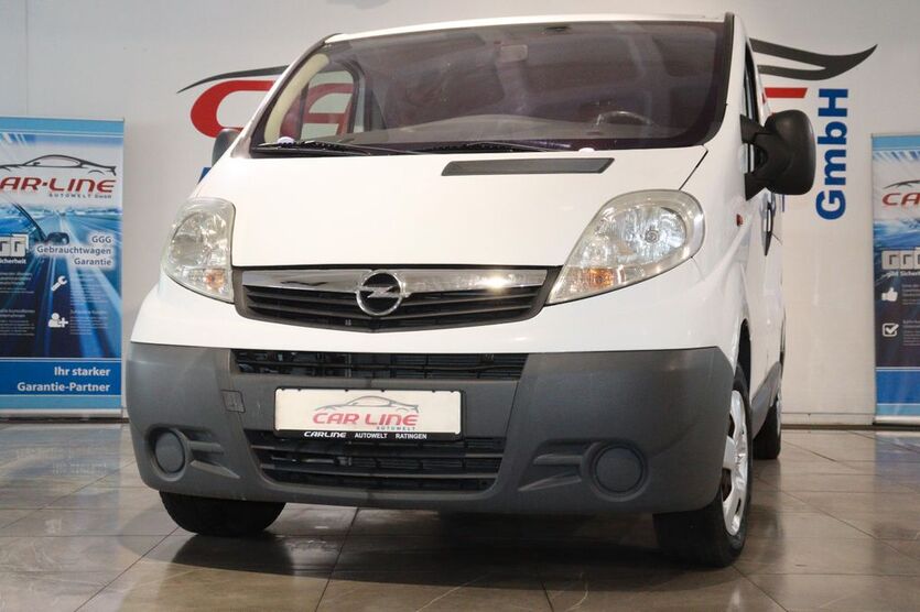 Opel Vivaro 99.992 km 12.444 € Ratingen 40880