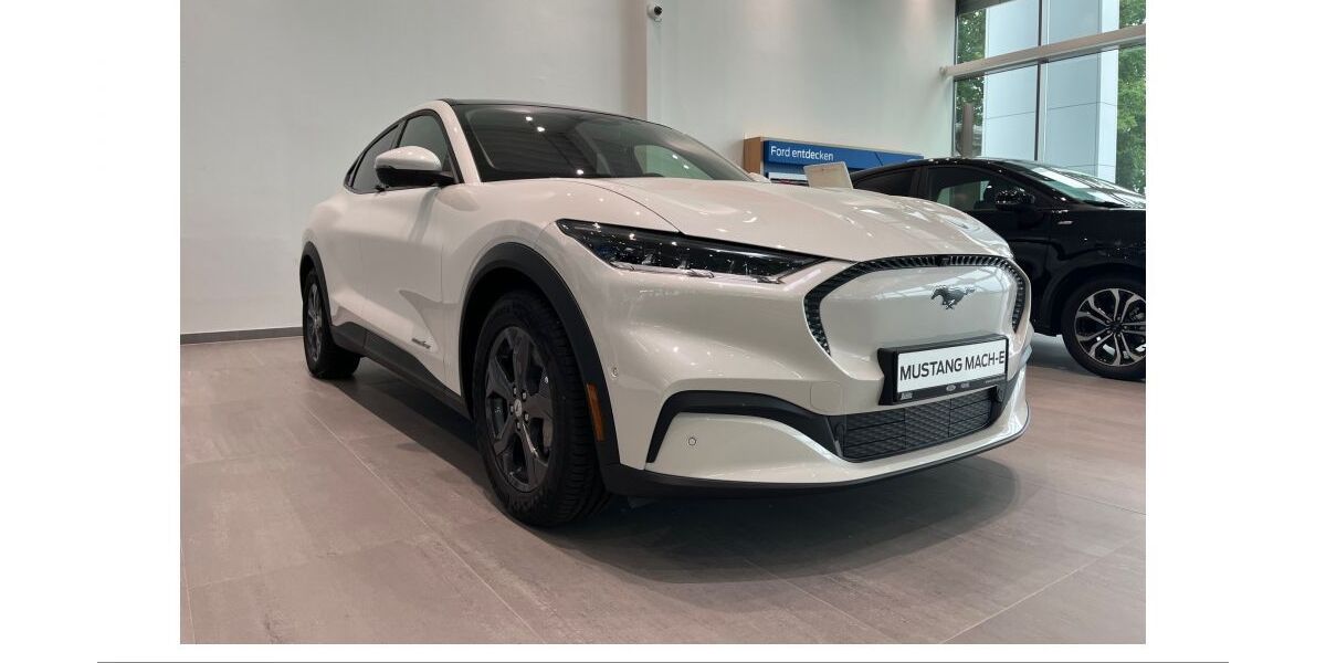 Ford Mustang Mach-E 25.900 km 33.777 &euro; Oberhausen (am CentrO) 46047