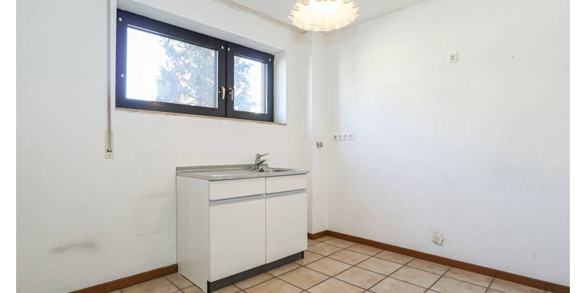 Mehrfamilienhaus, Wohnhaus Neuss / Holzheim Holzheim - 8 Zimmer, 254 m&sup2;, 590.000&euro; | Angebot:26435711