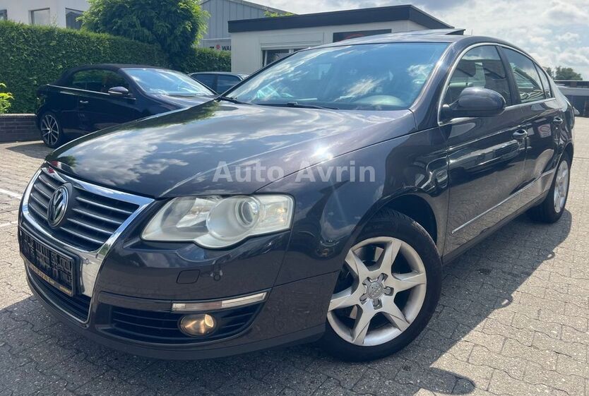 VW Passat 169.635 km 4.249 € Mönchengladbach 41238