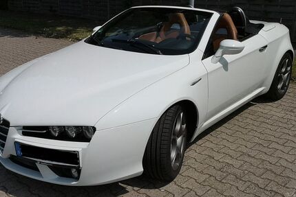Alfa Romeo Spider 136.652 km 17.600 &euro; Pulheim 50259