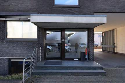 120m² Kellerfläche als AtelierShowroomAusstellungsfläche zu vermieten, 3 Räume, siehe Grundrissplan 3 zimmer