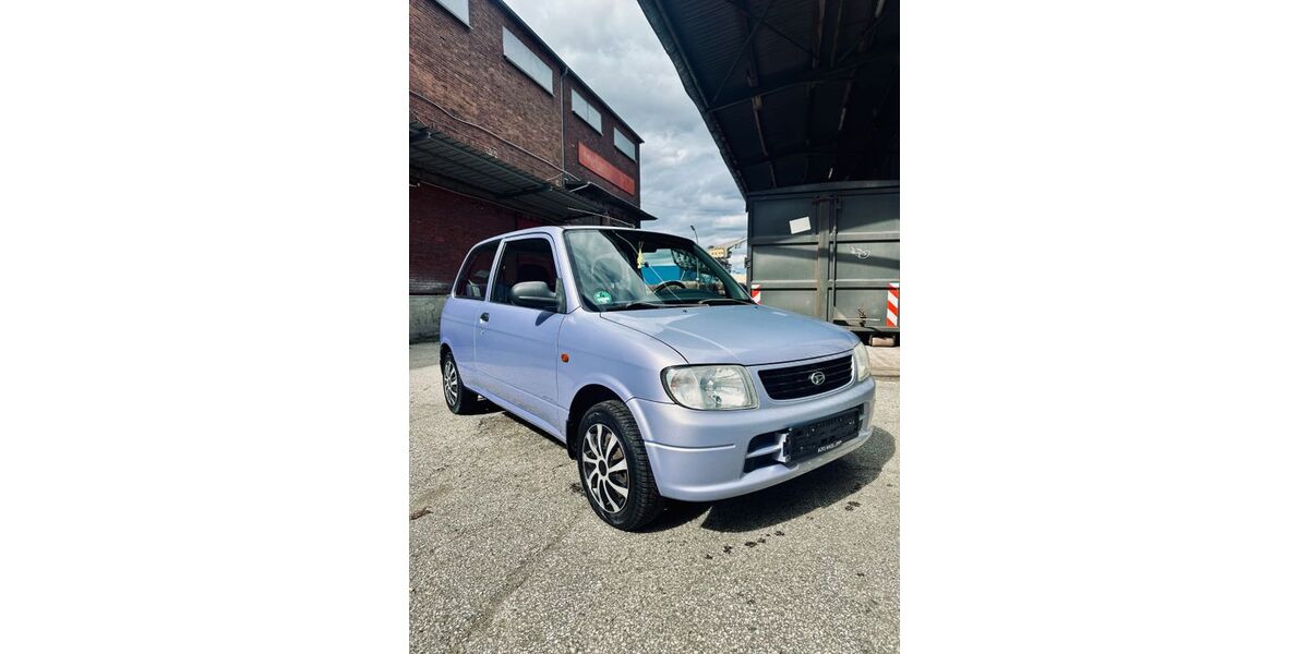 Daihatsu Cuore 94.000 km 3.000 &euro; Neuss 41460