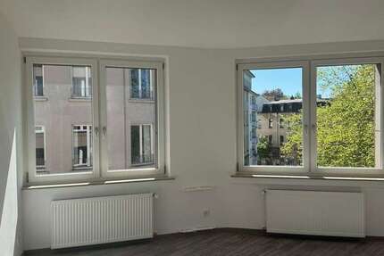 Wohnung Duisburg - 5 Zimmer, 120 m&sup2;, 1.400&euro; | Angebot:26460450