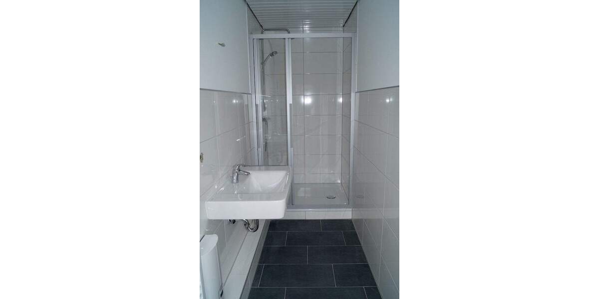 Renoviertes Reihenendhaus mit Garten und Garage 4 zimmer