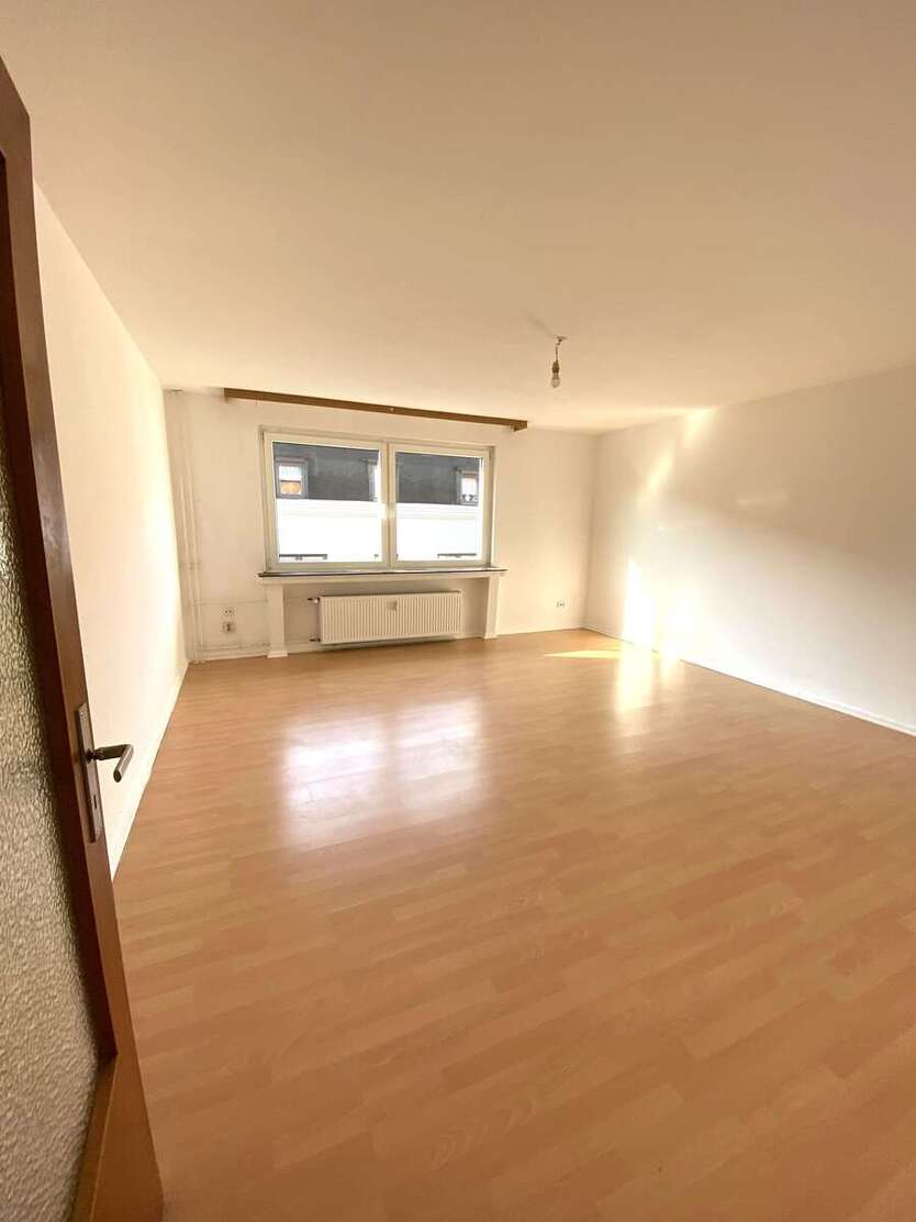 Wohnung zum Mieten in Duisburg 499 € 71.82 m²