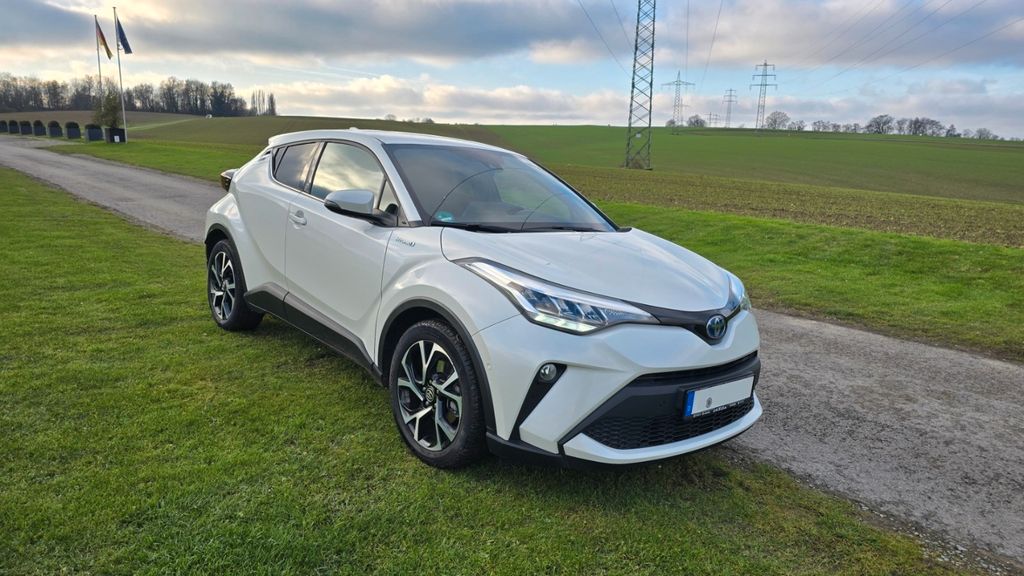 Toyota C-HR 30.700 km 21.600 &euro; Düsseldorf 40629