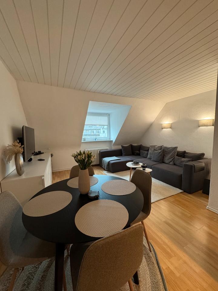 2-Zimmer | D-Pempelfort | 43m2 Wohnfläche + 14m2 Mansarde zimmer