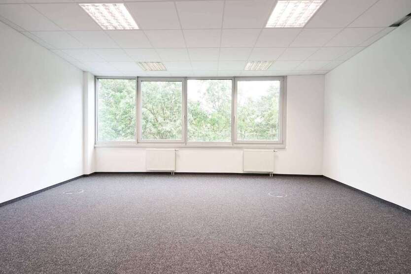 Büro in Neuss 4.550 € 700 m² zimmer