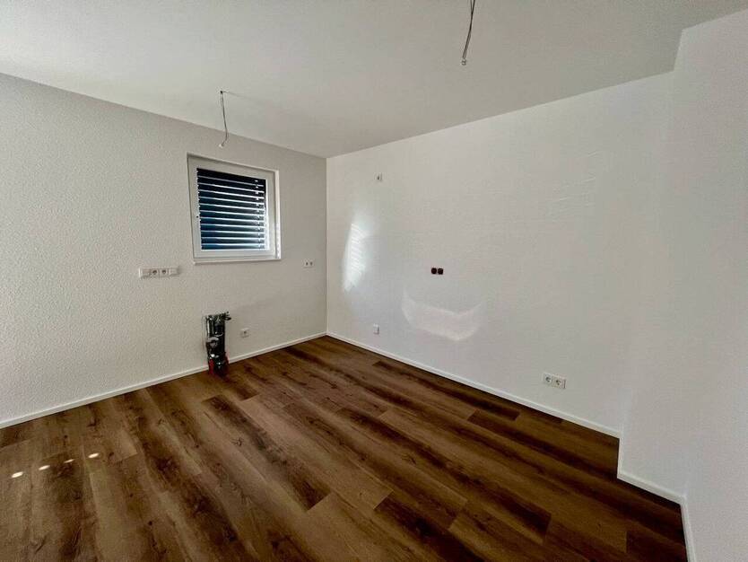 GARTENWohnung IN REUSRATH!!!