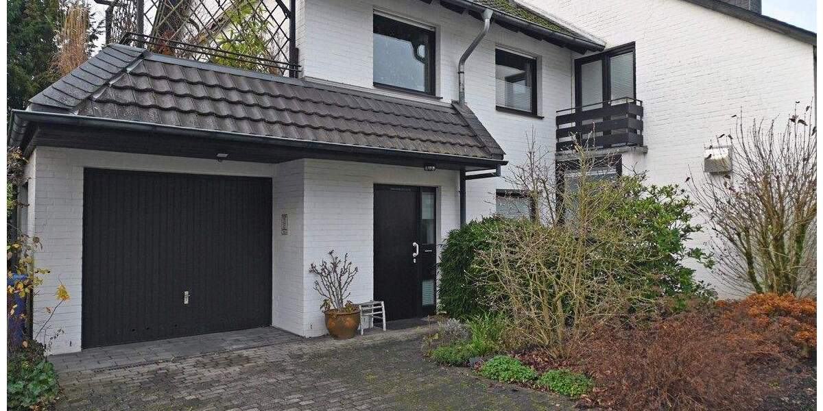 Einfach Schöner Wohnen :) Klassisches Landhaus in modernem Look in Metzkausener Bestlage 9 zimmer