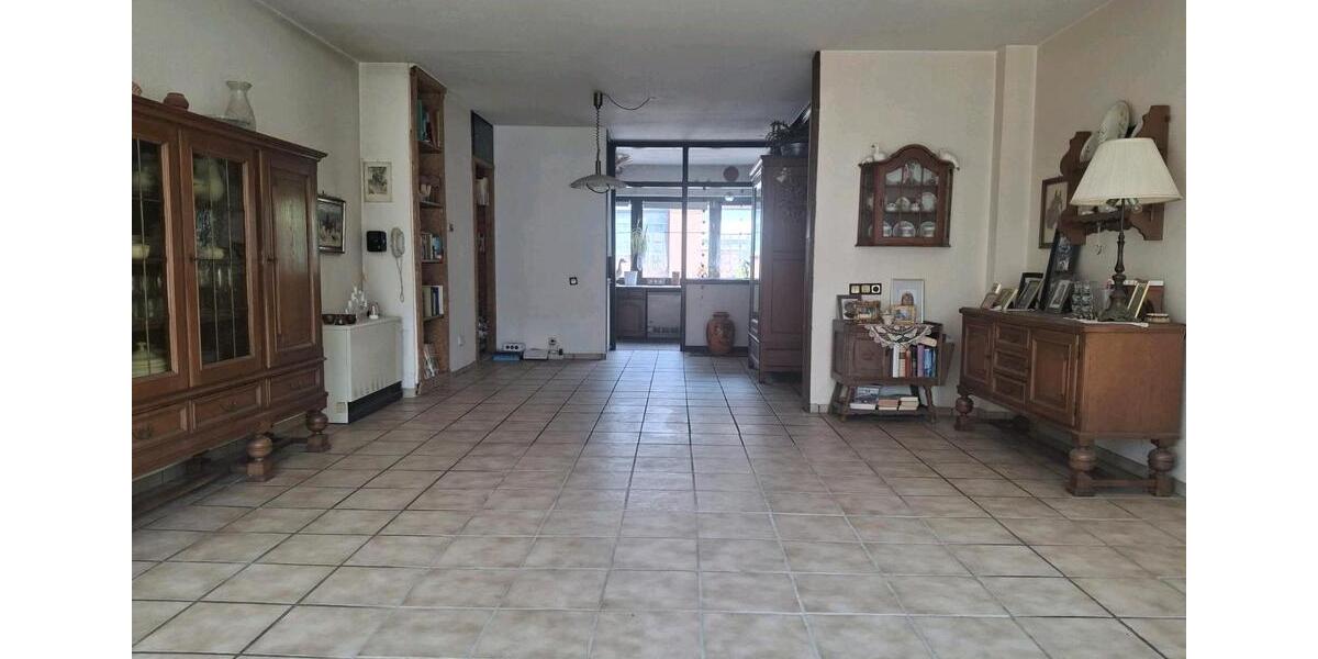 Reihenhaus Jüchen - 5 Zimmer, 135 m&sup2;, 249.000&euro; | Angebot:27158373