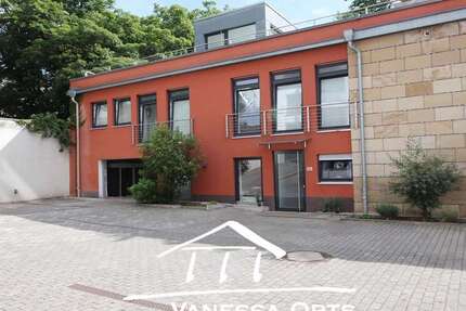 Haus zum Kaufen in Duisburg-WasserviertelAltstadt 595.000 € 242 m² 5 zimmer