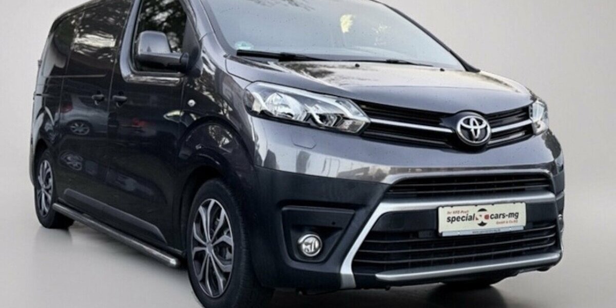 Toyota Proace Lang / Euro 6 / Klima / 3 Sitze / AHK 108.000 km 15.490 &euro; Mönchengladbach 41066