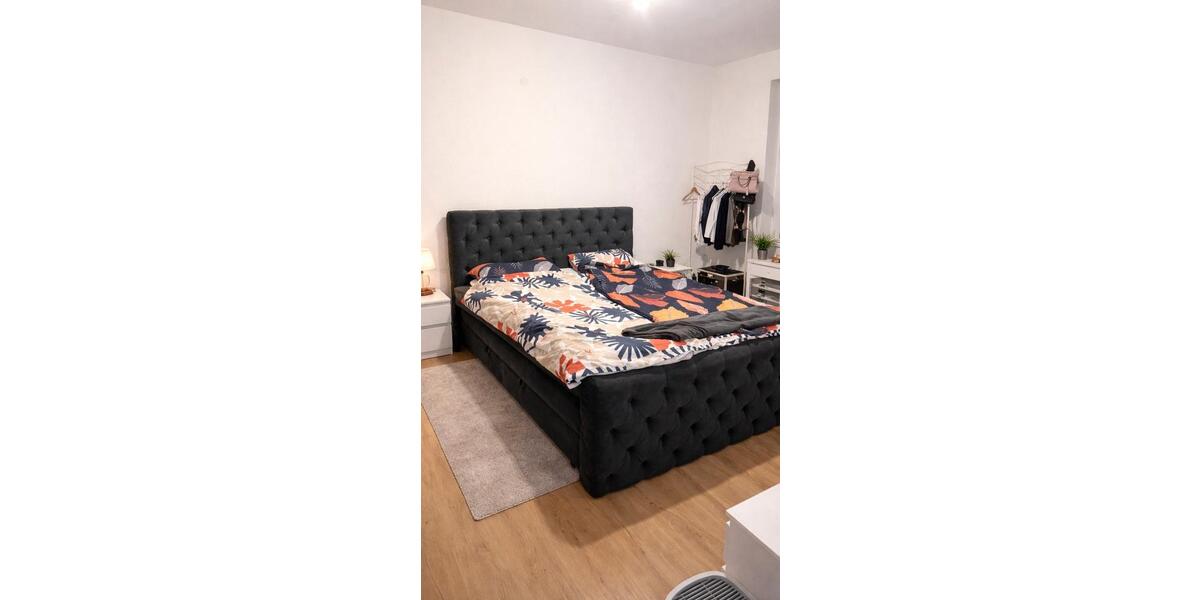 Etagenwohnung Duisburg Duisburg-Mitte - 1 Zimmer, 65 m&sup2;, 450&euro; | Angebot:25793349