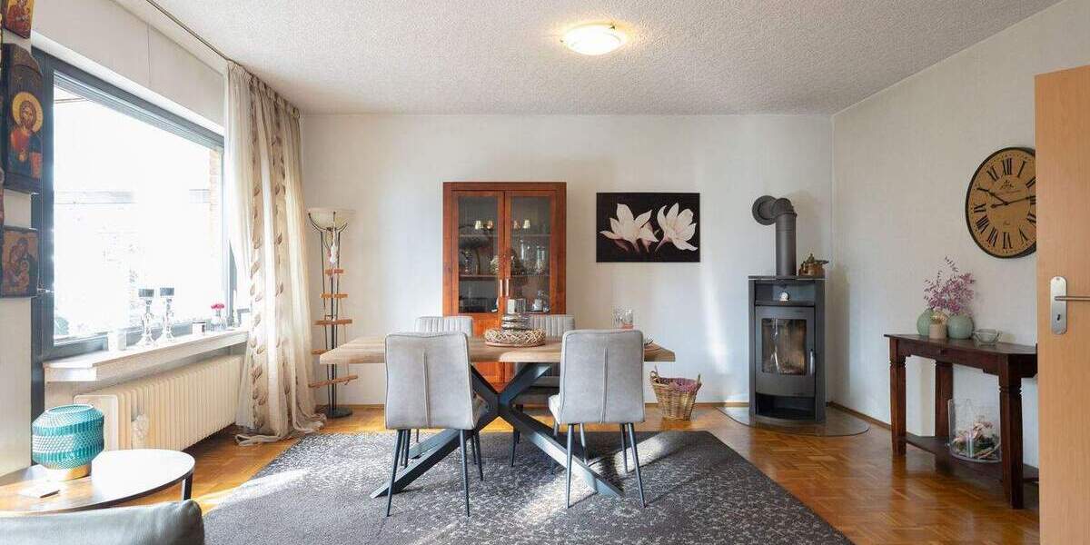 Doppelhaushälfte Krefeld-Linn Linn - 6 Zimmer, 161 m&sup2;, 398.000&euro; | Angebot:25695264