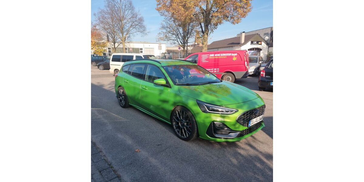 Ford Focus 39.161 km 30.800 &euro; Duisburg 47167