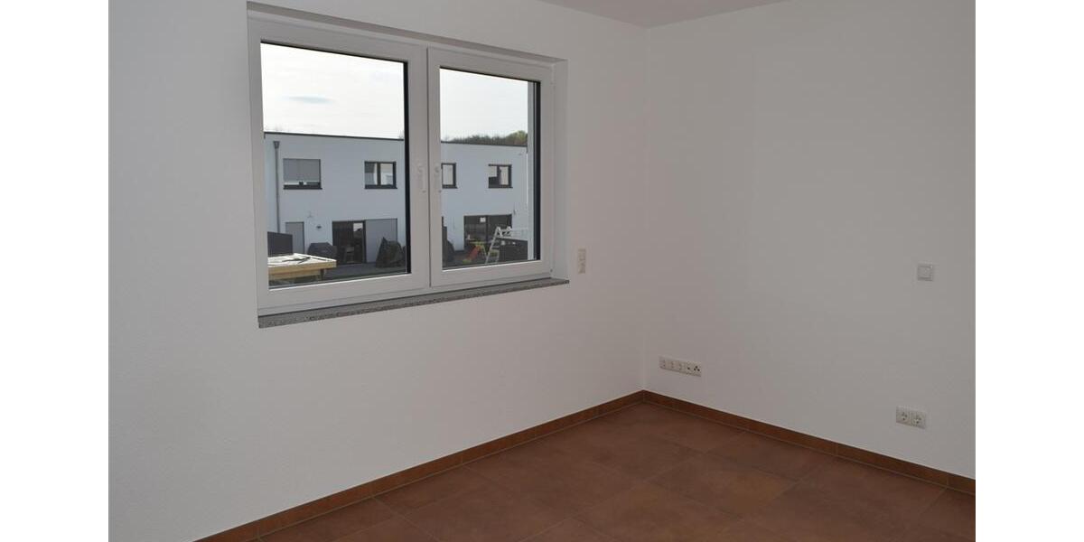 Reihenhaus Bedburg - 5 Zimmer, 152 m&sup2;, 1.850&euro; | Angebot:25234413