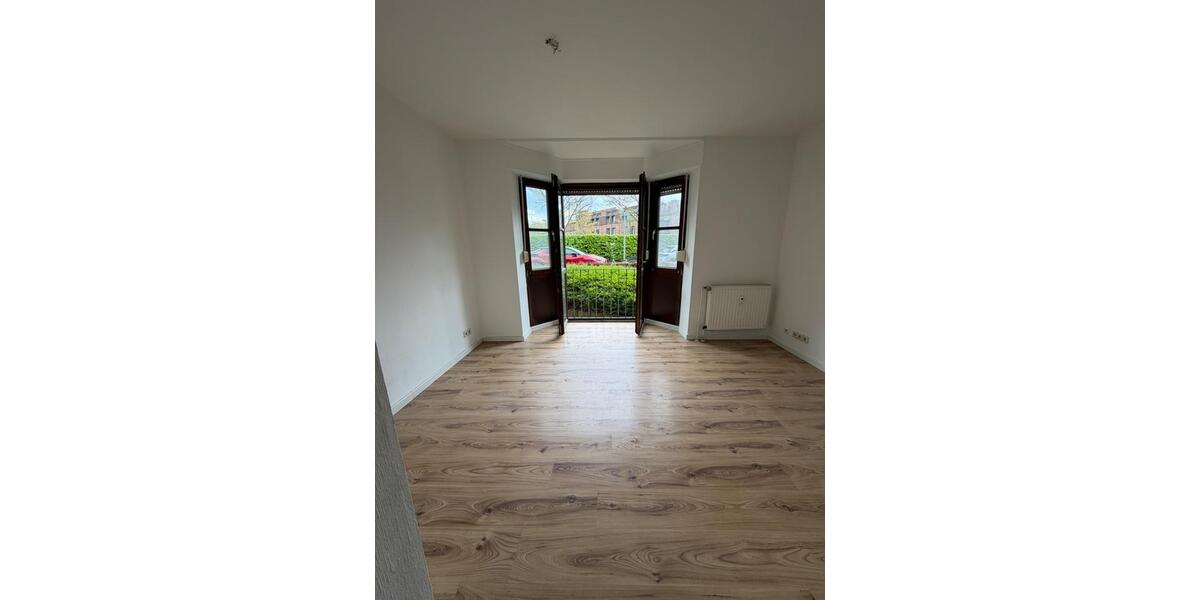 Erdgeschoßwohnung Düsseldorf Stadtbezirk 3 - 1 Zimmer, 28 m&sup2;, 650&euro; | Angebot:26403791