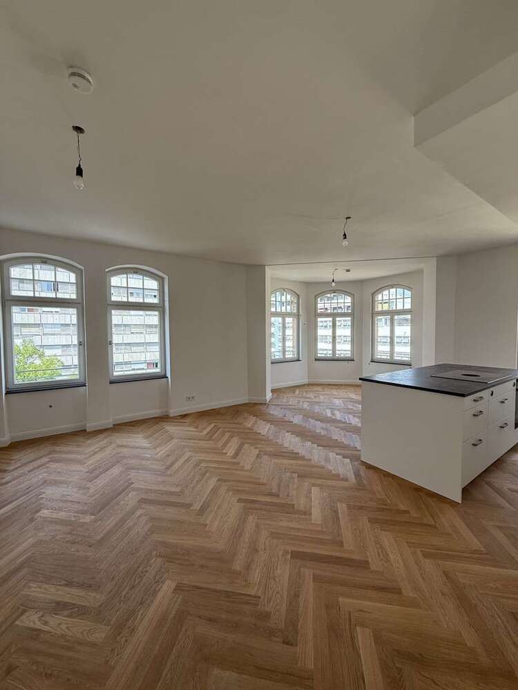 Wohnung zum Mieten in Düsseldorf 1.850 € 84 m²