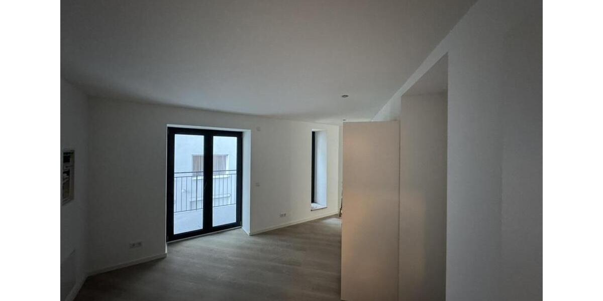 Etagenwohnung Düsseldorf Pempelfort - 2 Zimmer, 33 m&sup2;, 975&euro; | Angebot:26165448