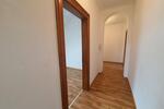 Dachgeschoßwohnung Duisburg Mittelmeiderich - 3 Zimmer, 95 m&sup2;, 700&euro; | Angebot:26462850