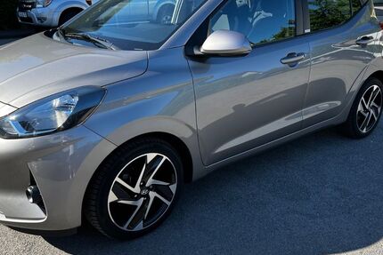 Hyundai i10 7.553 km 13.500 &euro; Solingen 42655