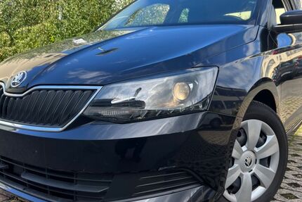 Skoda Fabia 150.000 km 4.900 € Heiligenhaus 42579