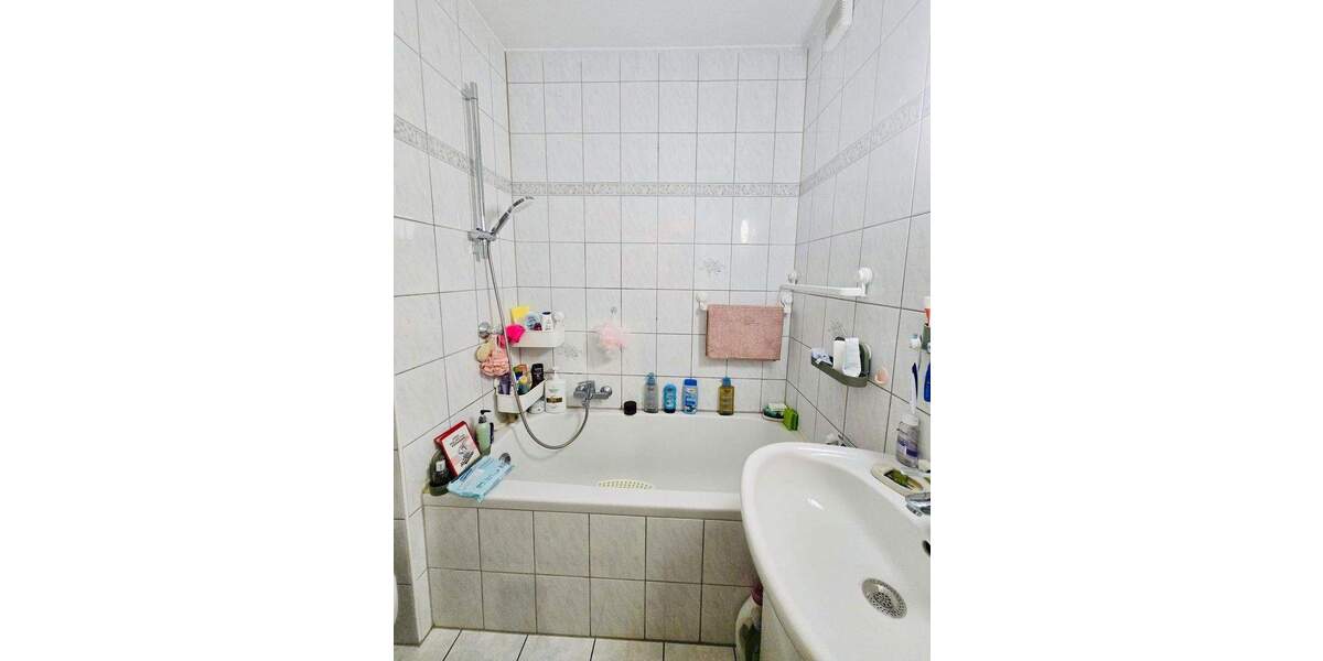 Helle 3-Zimmer-Wohnung mit Balkon in Ratingen-Zentrum, 59 m² 3 zimmer