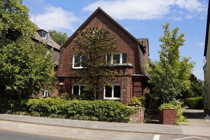 Haus Düsseldorf Stadtbezirk 5 - 1.400.000&euro; | Angebot:27166578