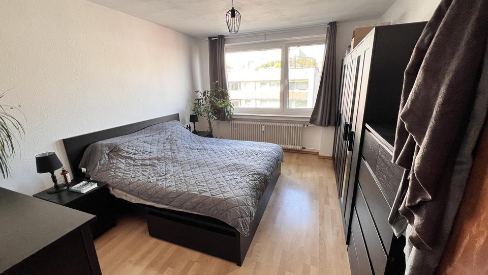 Etagenwohnung Düsseldorf Lörick - 3 Zimmer, 79 m&sup2;, 1.140&euro; | Angebot:26425504