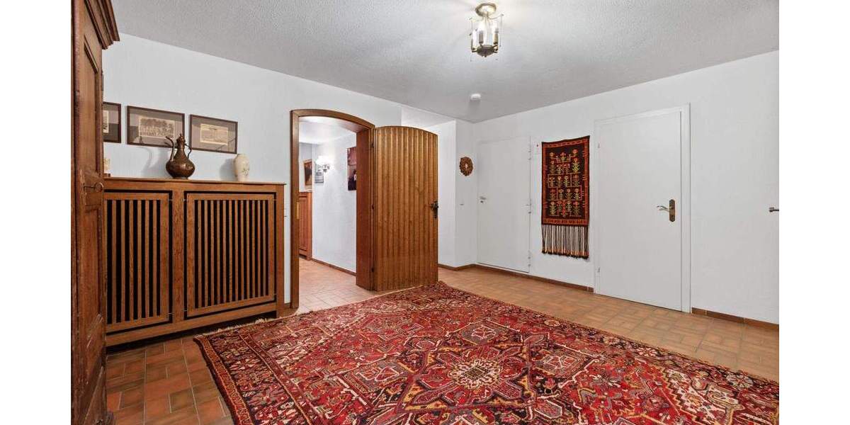 Einfamilienhaus Ratingen Hösel - 8 Zimmer, 303 m&sup2;, 1.450.000&euro; | Angebot:25779367