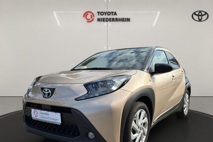 Toyota Aygo (X) 24.800 km 15.775 &euro; Krefeld 47809