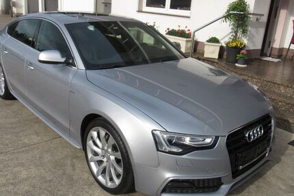 Audi A5 65.000 km 17.900 &euro; Leverkusen 51371