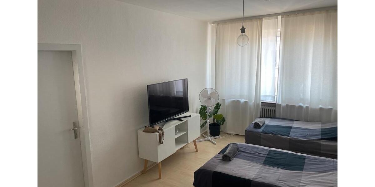 Wohnung in D-Derendorf mit 2 Balkonen (bitte keine Makler) 3 zimmer