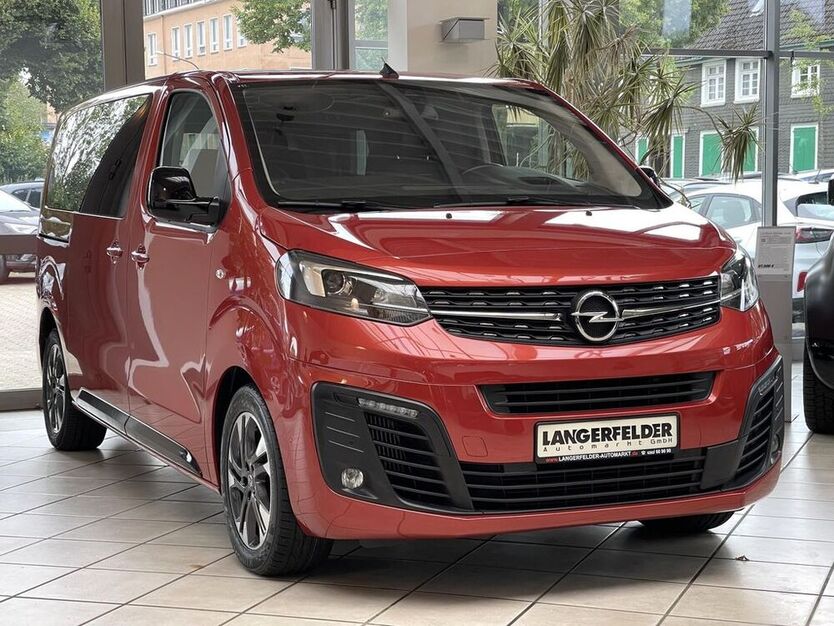 Zafira Life