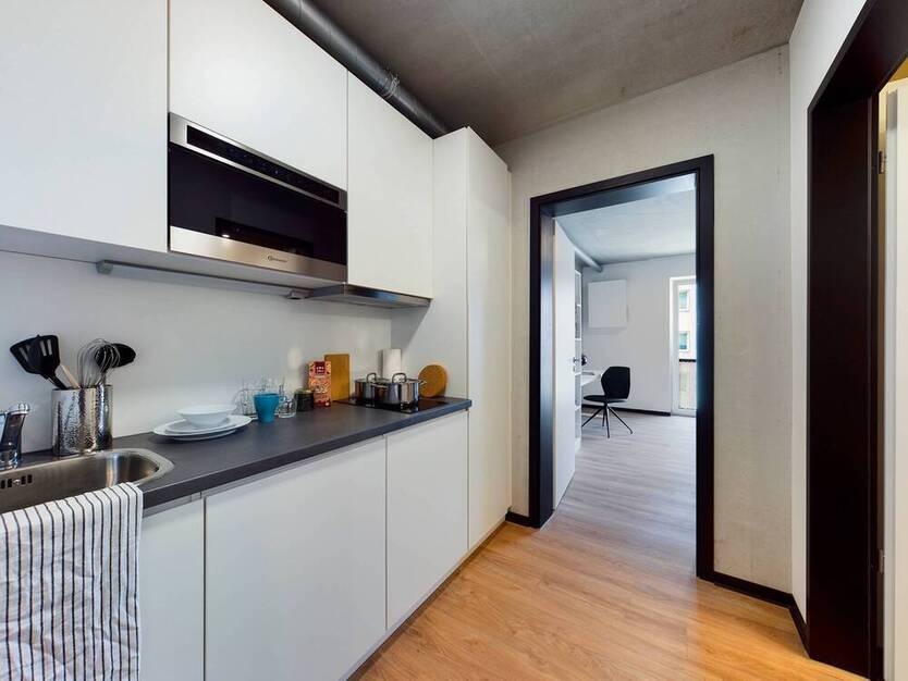 DIE ZimmerEI | Möbliertes Apartment am Campus Deutz für Studierende + Auszubildende | Large Bude