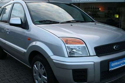 Ford Fusion 84.233 km 4.490 &euro; Moenchengladbach 41065