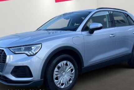 Audi Q3 68.729 km 25.900 &euro; Düsseldorf 40233