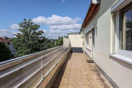 Wohnung zum Kaufen in Essen 199.900 € 92.2 m²