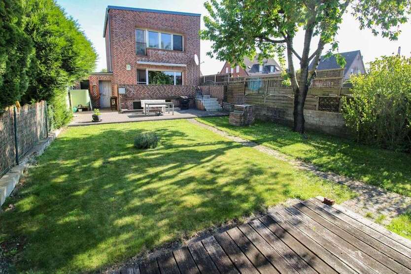 Haus zum Kaufen in Grevenbroich 384.000 € 175 m²