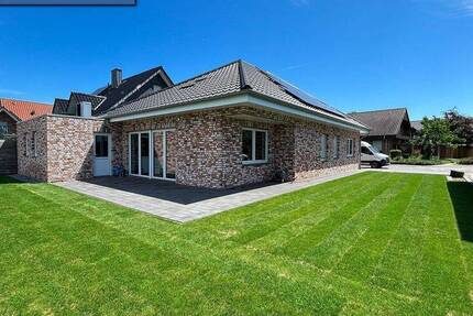 Wohnen ohne Kompromisse: barrierefreier Neubau-Bungalow in Oeding zur Miete.