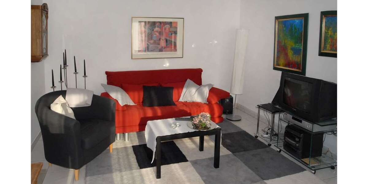 Zimmer Düsseldorf Niederkassel - 2 Zimmer, 1.590&euro; | Angebot:25824352