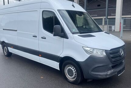 Mercedes-Benz Sprinter 198.000 km 20.900 € Essen 45356