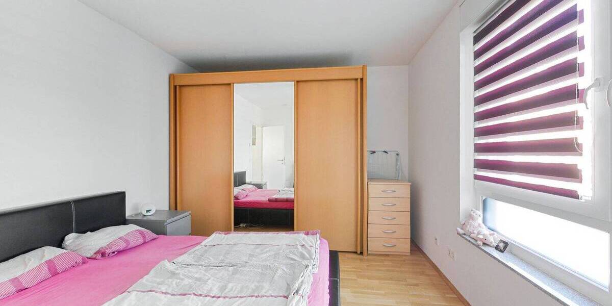 Etagenwohnung Solingen Ohligs-Aufderhöhe - 3 Zimmer, 94 m&sup2;, 1.222&euro; | Angebot:26543227