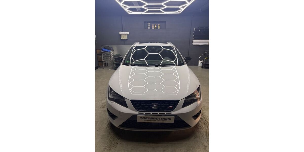 Seat Leon 132.937 km 15.500 &euro; Wuppertal 42899