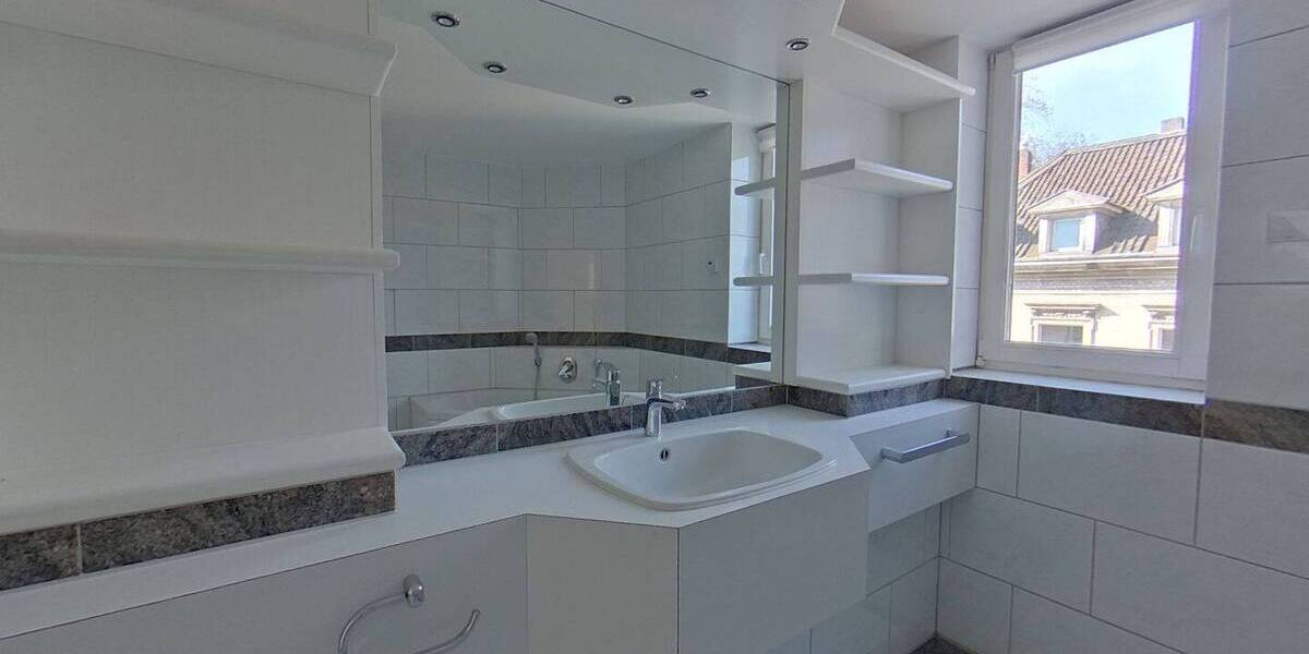 Etagenwohnung Solingen Ohligs-Aufderhöhe - 3 Zimmer, 117 m&sup2;, 394.000&euro; | Angebot:26454904
